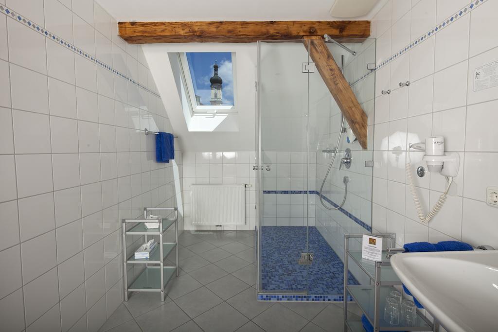 Hotel Angerbraeu Murnau am Staffelsee Room photo